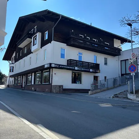 Mountain Mutters Apartament Innsbruck